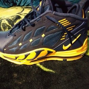 Size 10 excellent shape no creases